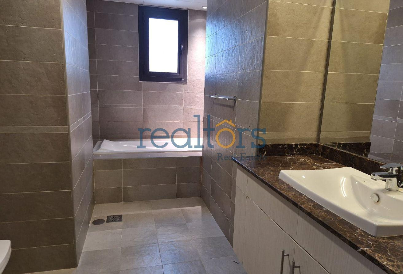 Good price!! Elegant and compact 2 bedroom unit - Apartment in Tower 21