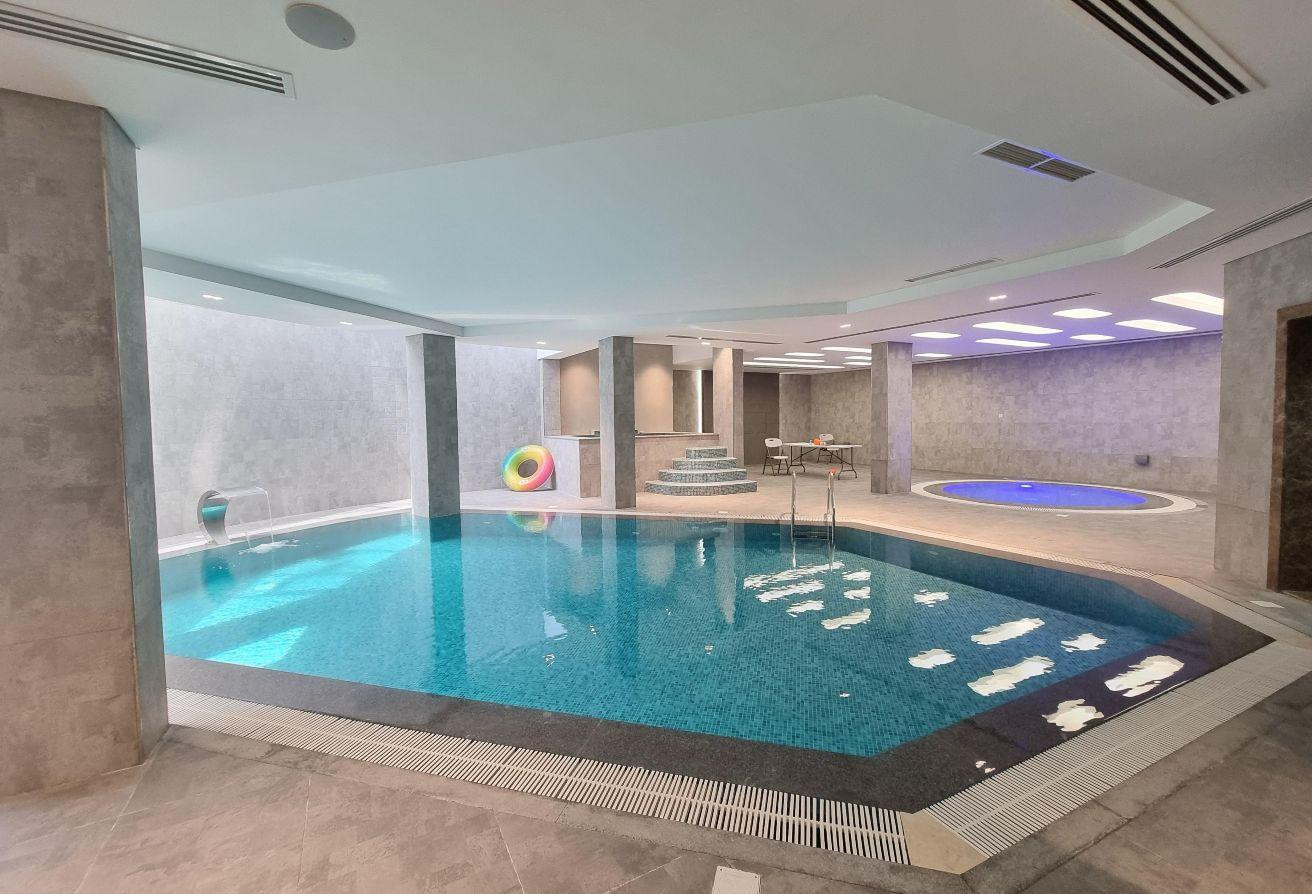 HIGH END VILLA WITH INDOOR SWIMMING POOL IN IJARA - Villa in Waterfront North Villas