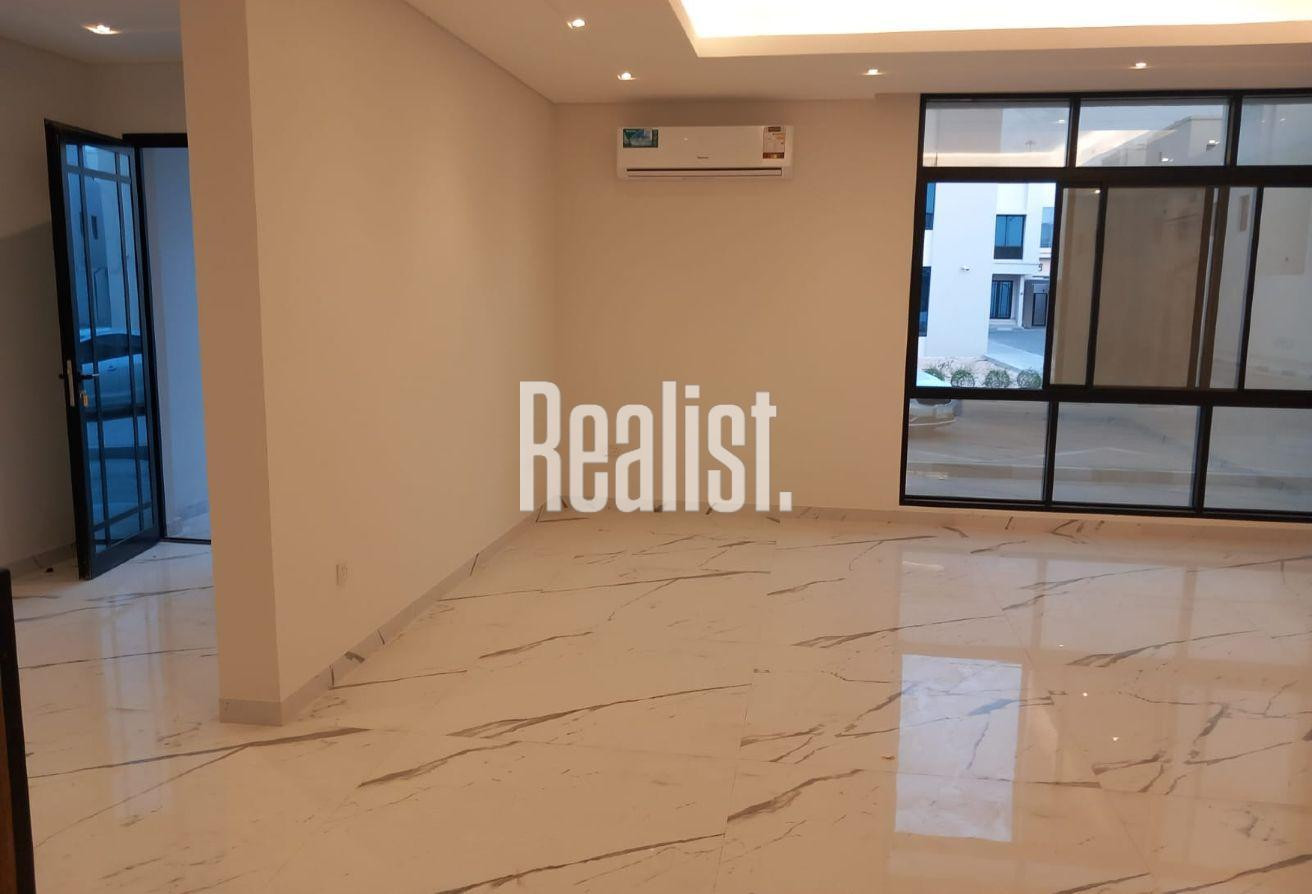 WELL MAINTAINED | 5+MAID COMPOUND VILLA IN AZIZIYA - Villa in Al Numan Street