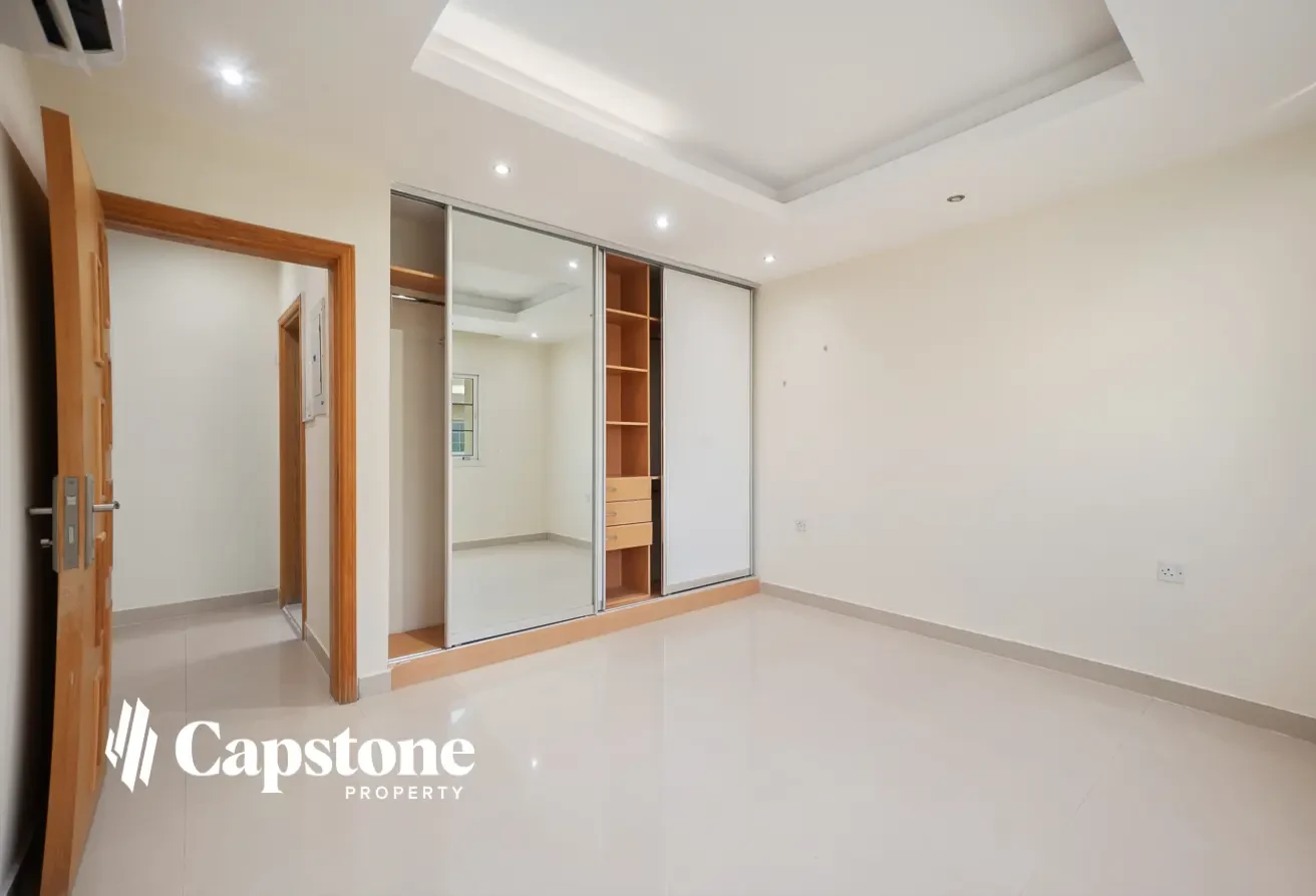 NO COMMISSION! SPACIOUS 3BR+M VILLA IN AL WAAB - Villa in Curlew Street