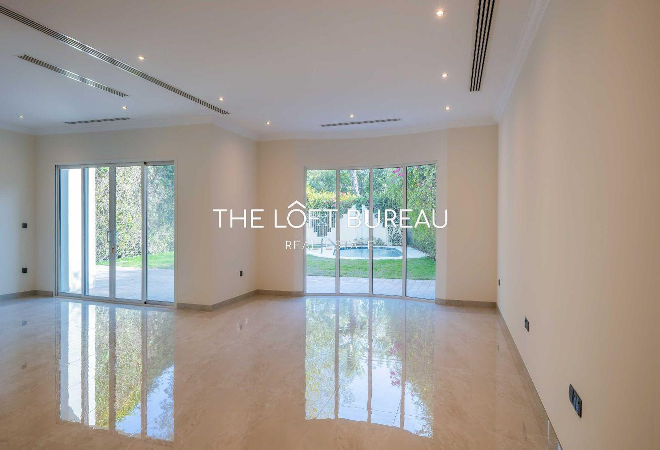 PRIVATE POOL! LUXE 4 BR+MAID+GARDEN+BEACH ACCESS! - Villa in West Bay