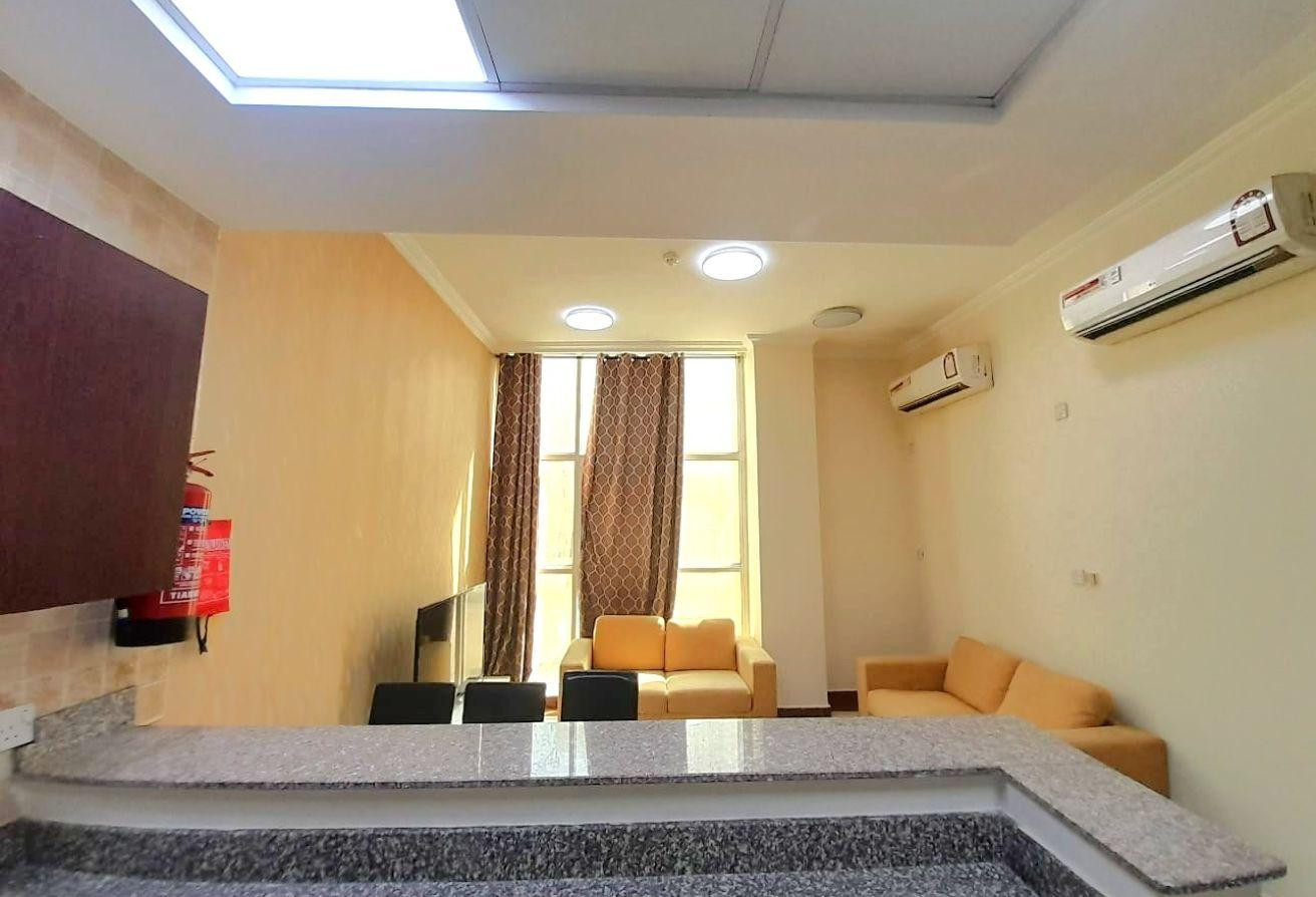 LIMITED OFFER ! FURNISHED 2 BHK | POOL ACCESS - Apartment in Al Mansoura