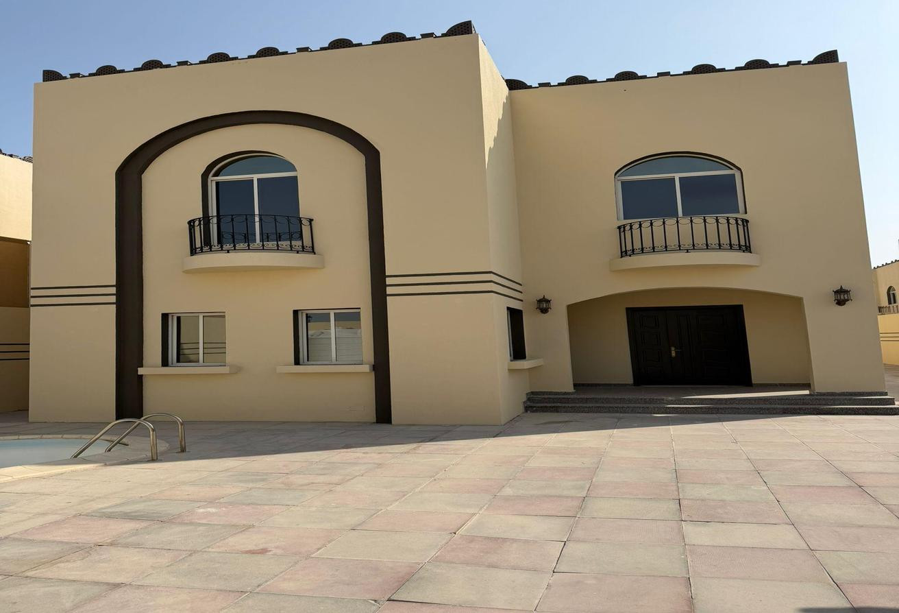 Beautiful Villa 4 Rent Behind Doha Festival City