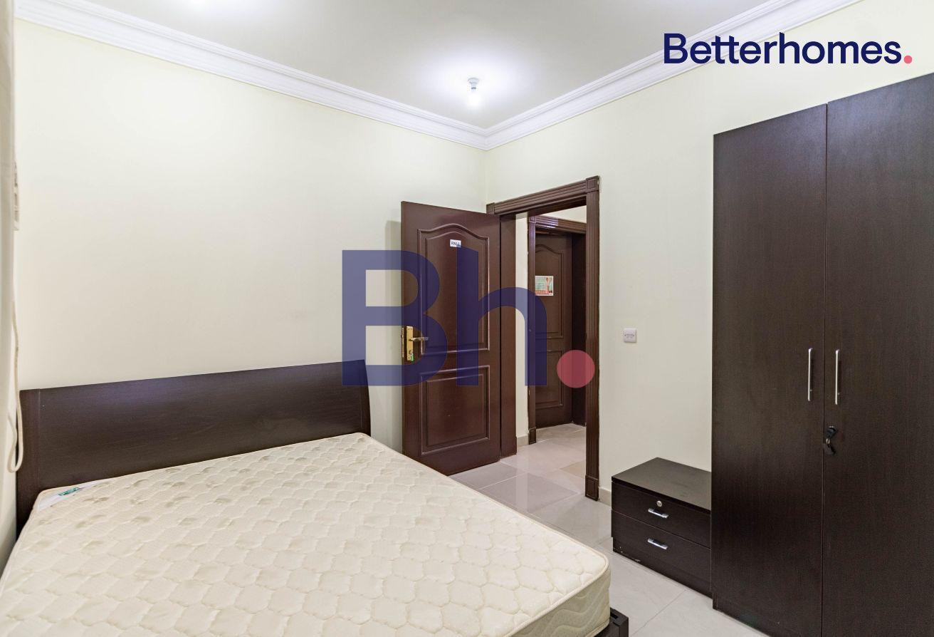 SPACIOUS 6 BEDROOMS | IDEAL FOR ACCOMMODATION - Villa in Al Sakhama