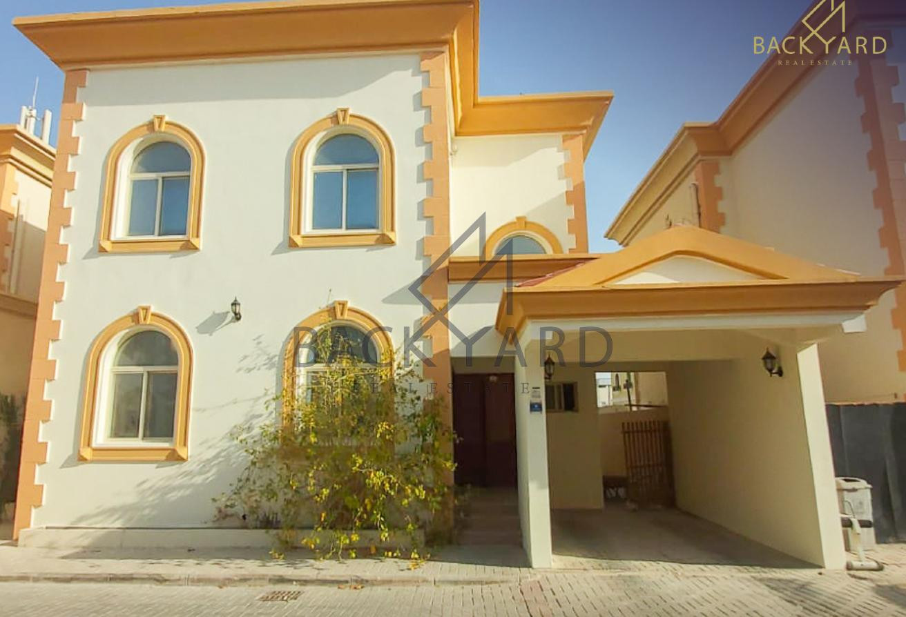 Spacious 3BHK Villa + Maid’s Room in Old Airport - Villa in Oqba Bin Nafie Street