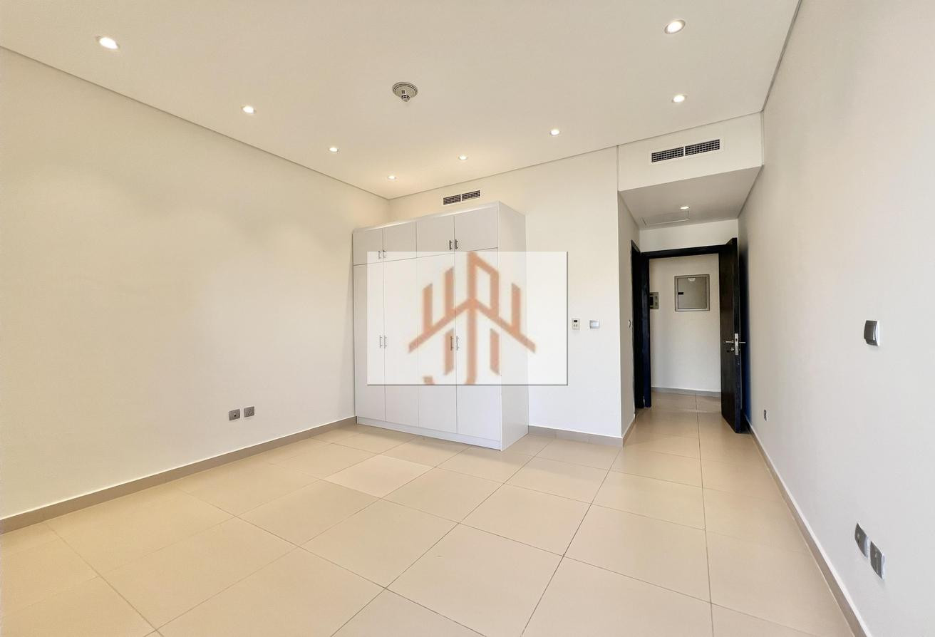 RENOVATED | 2+MAID SF | WITH BALCONY