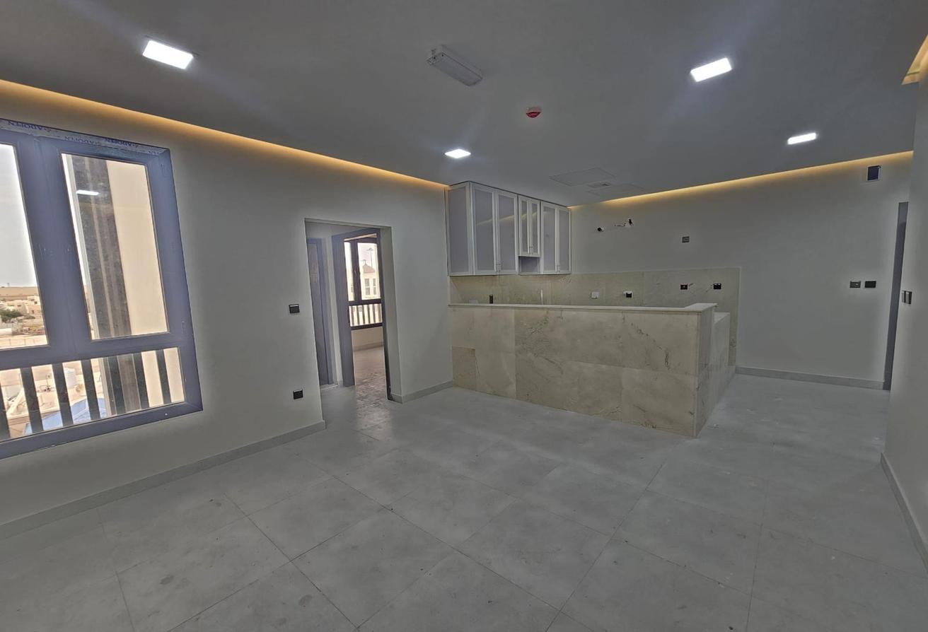 SPACIOUS UNFURNISHED 2BHK APARTMENT