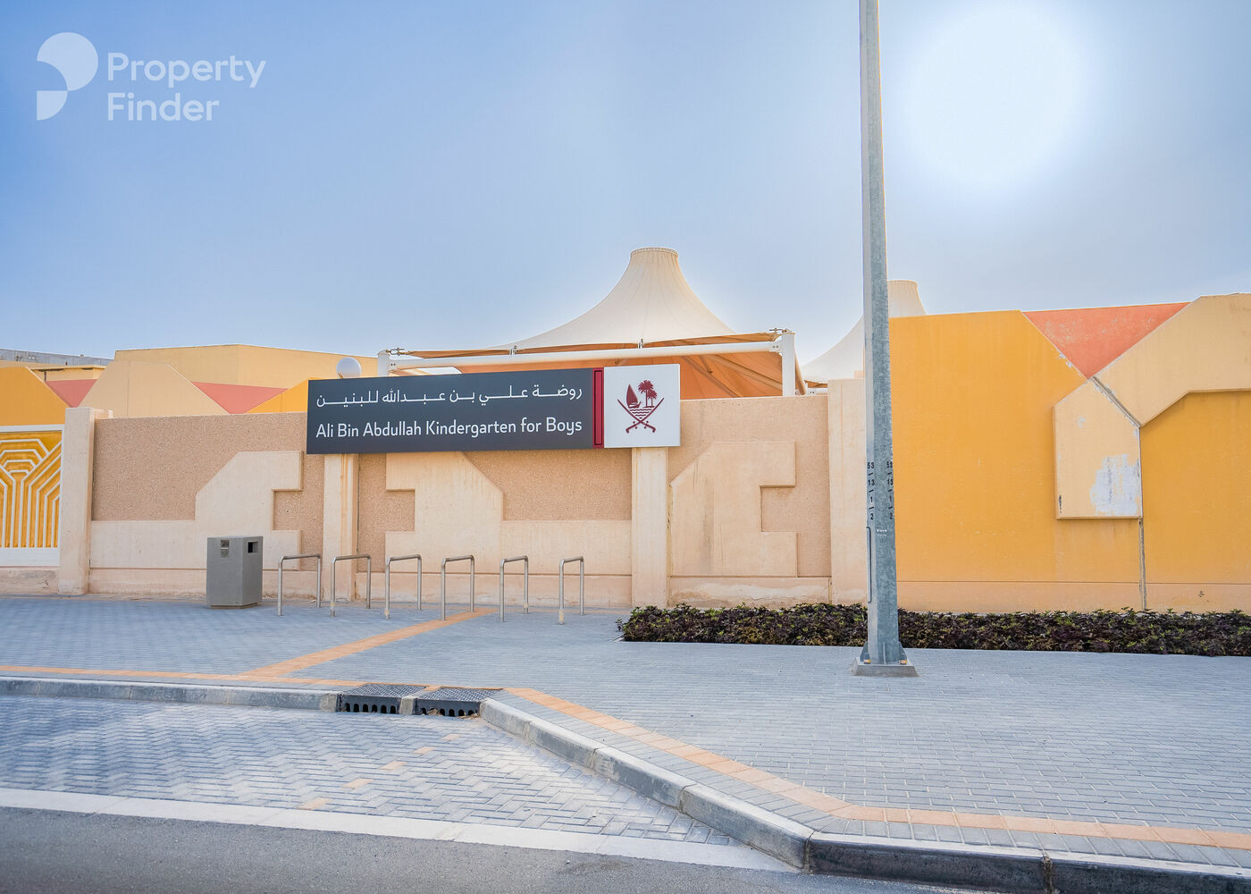 2 bhk unfurnished located in Al Murra - Apartment in Doha