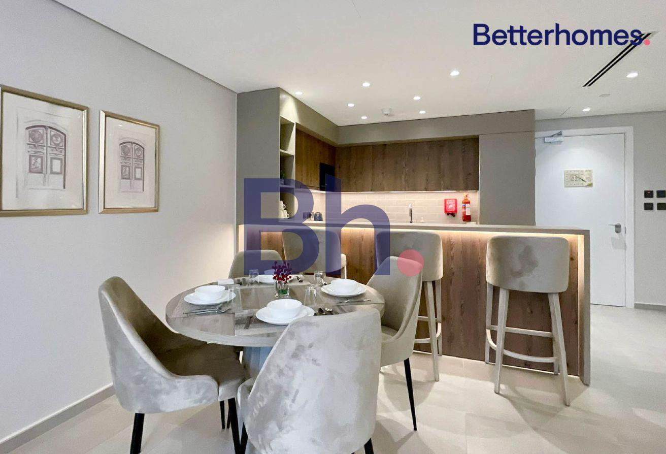 HIGH FLOOR | 1 BEDROOM | BILLS AND WIFI INCLUDED - Apartment in West Bay