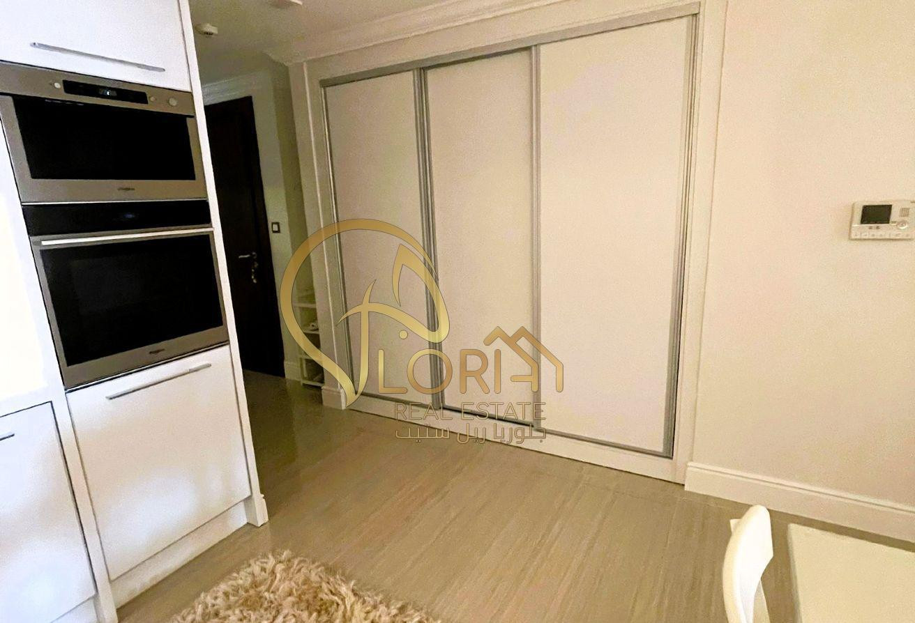 Full Upgraded Studio Apartment | Porto Arabia - Studio Apartment in East Porto Drive