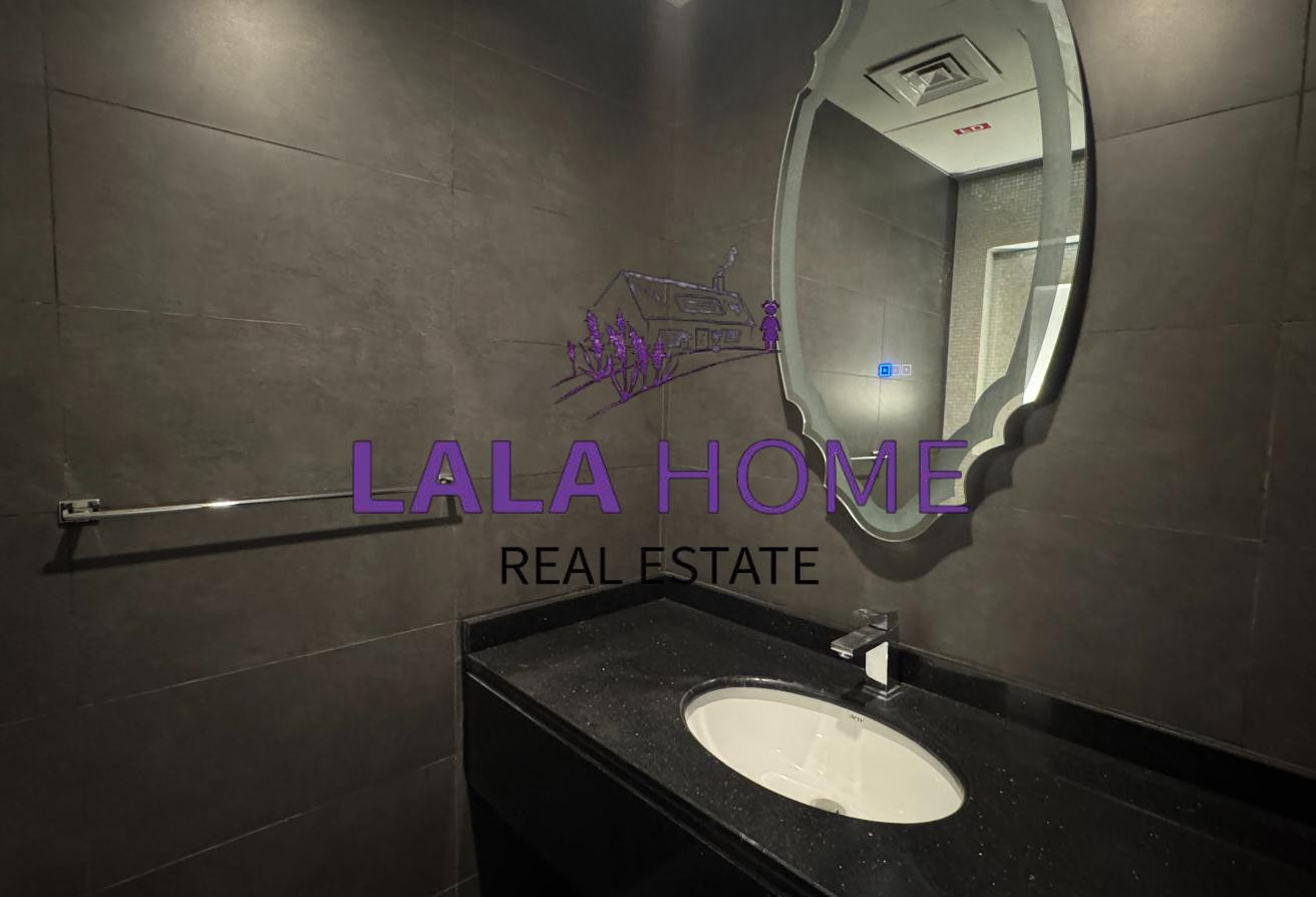 No Fees | SF Specious 1BR | Bills Inc | Balcony