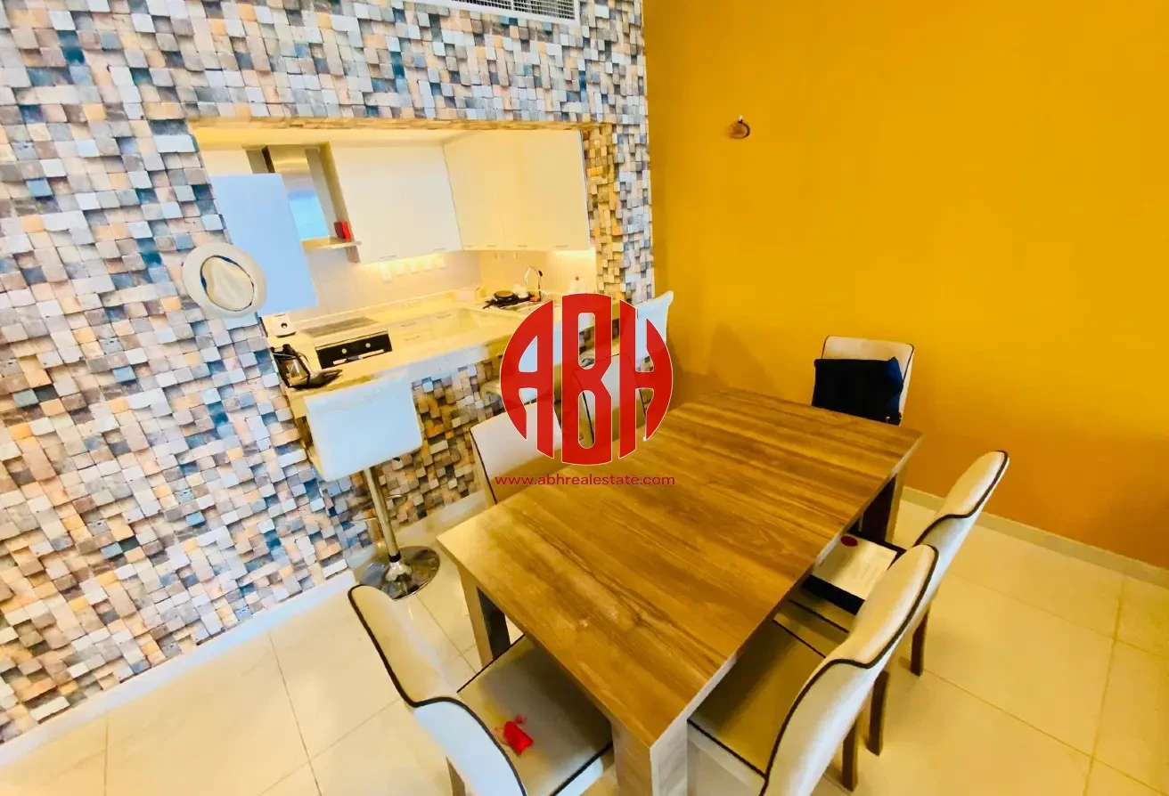 MOVE IN READY | LUXURY 2-BDR PENTHOUSE | SEA-VIEW - Penthouse in Viva West