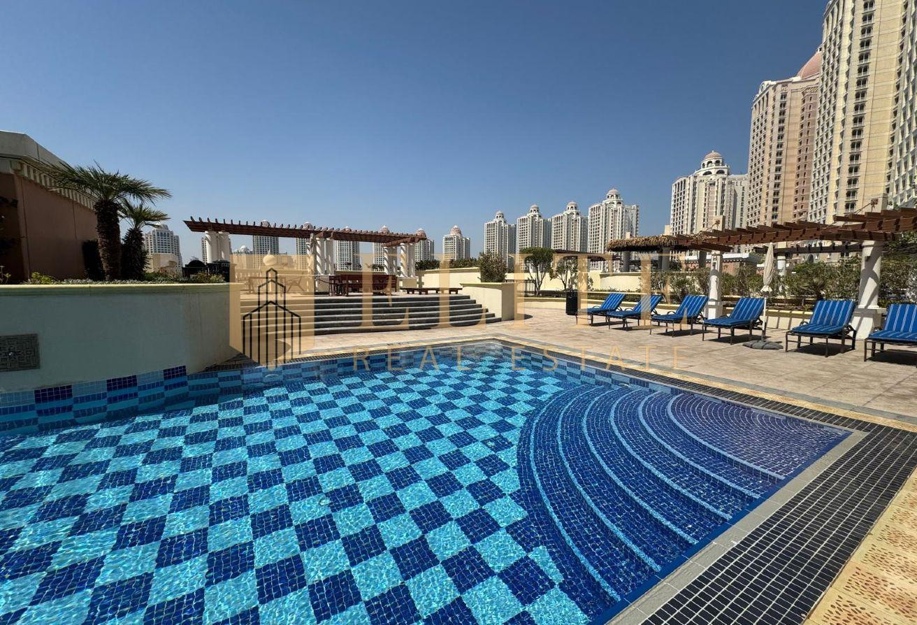 High Floor Apartment with Sea Views and Balcony - Apartment in Viva West