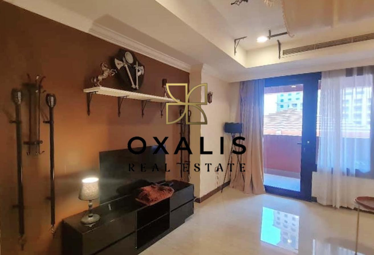 STYLISH 1 BEDROOM FULLY FURNISHED | WITH BALCONY