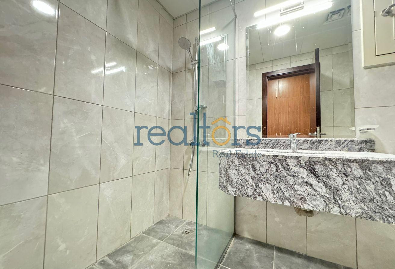 Spacious 2BR Ground Floor Flat in Al Sadd