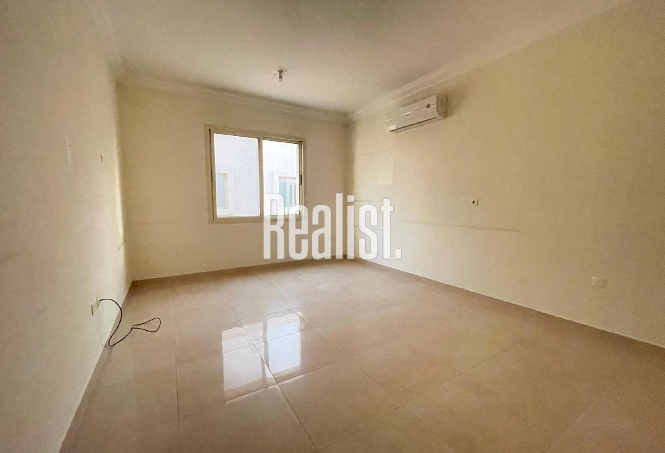 STANDALONE SPACIOUS 6+MAID VILLA IN MAMOURA - Villa in Mamoura 18
