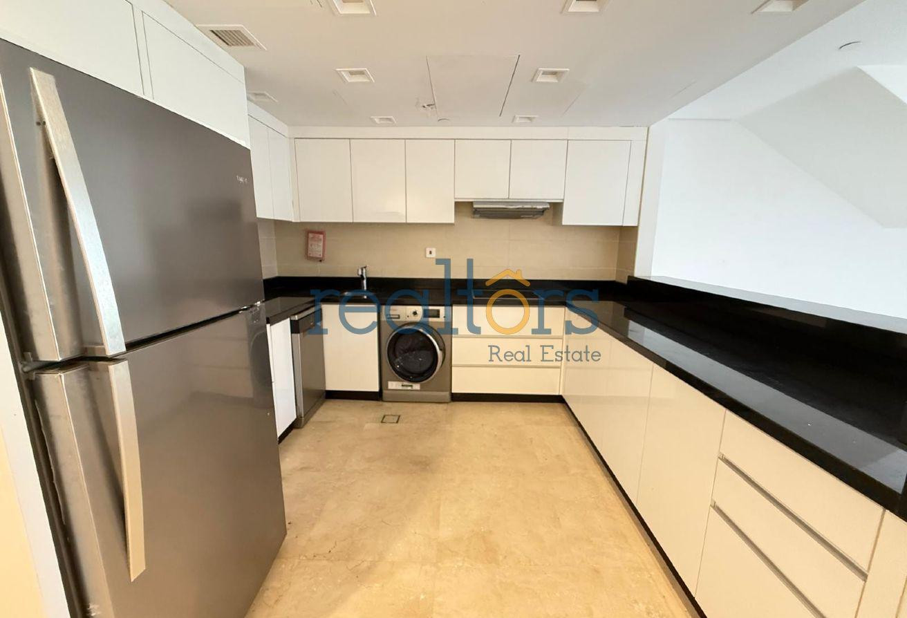 Luxury modern style 1 bedroom loft apartment - Apartment in Al Mutahidah Tower