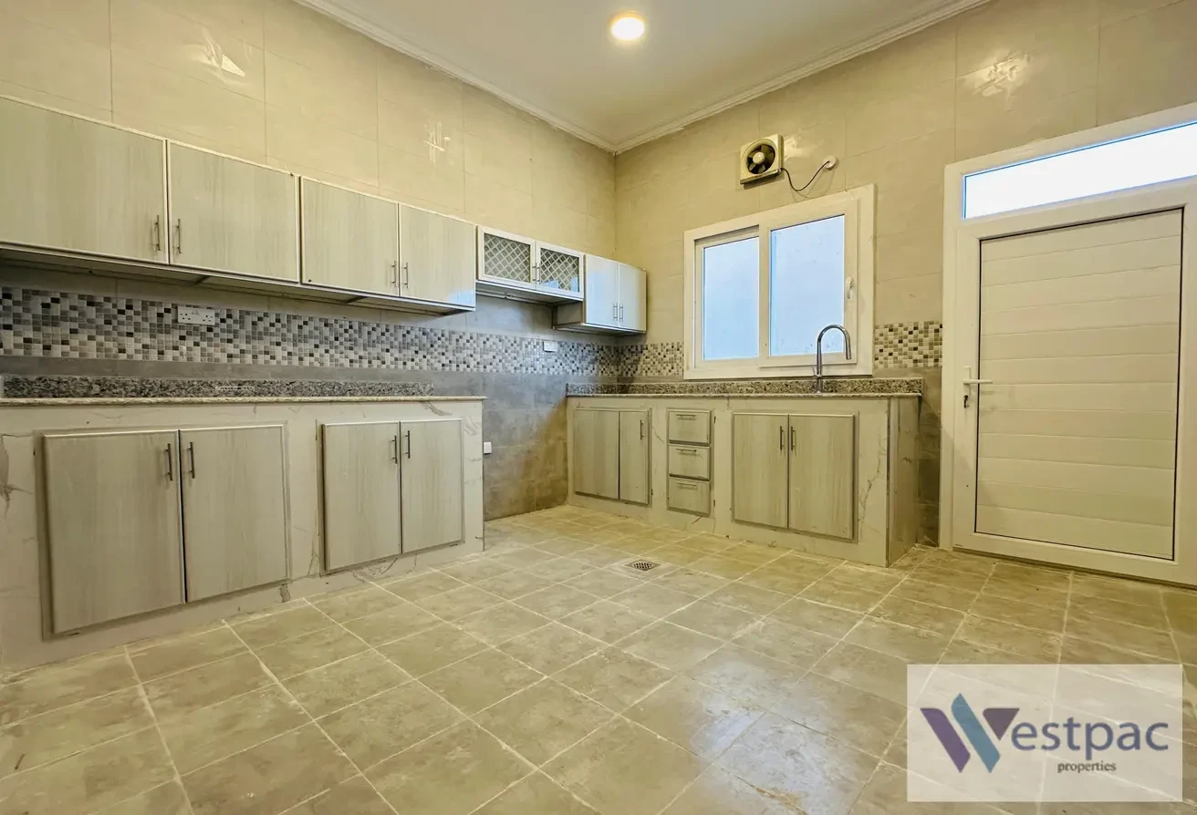 Brand NewSpacious 7 Bed Villa Compound at Markhiya - Villa in AlMuraikh