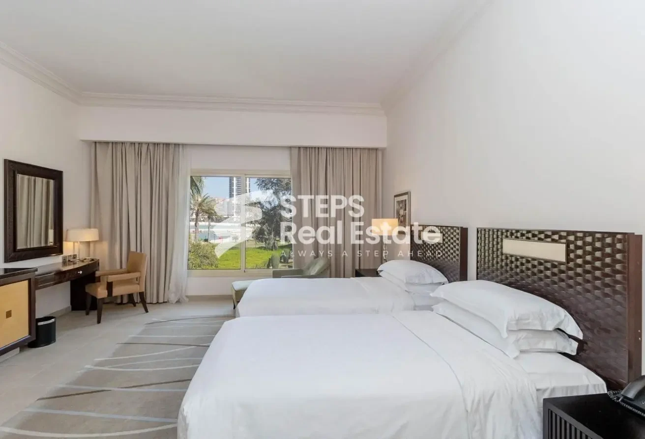 Serviced Upper Floor Villa for Rent in West Bay - Villa in West Bay Lagoon