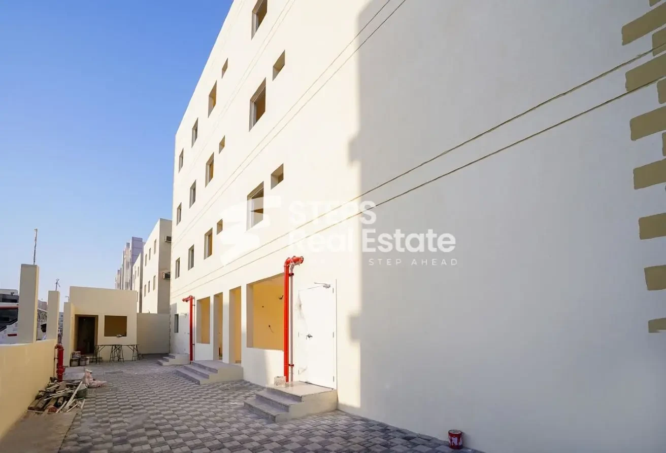Good-quality 47 Rooms in Umm Salal for Rent - Labor Camp in Doha