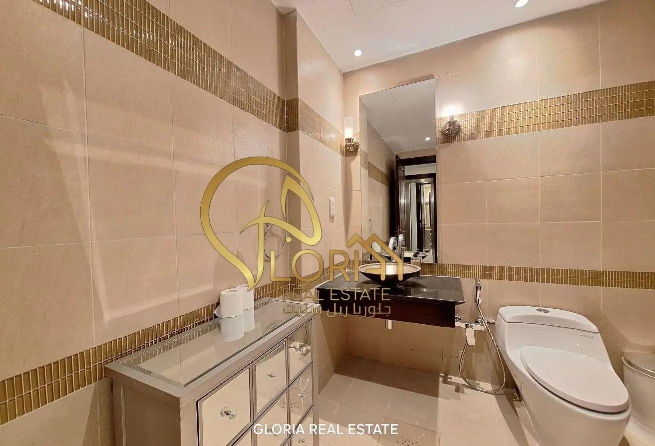 Luxury 4BR Duplex in The Pearl | 290 SQM |QAR 3.8M - Townhouse in East Porto Drive