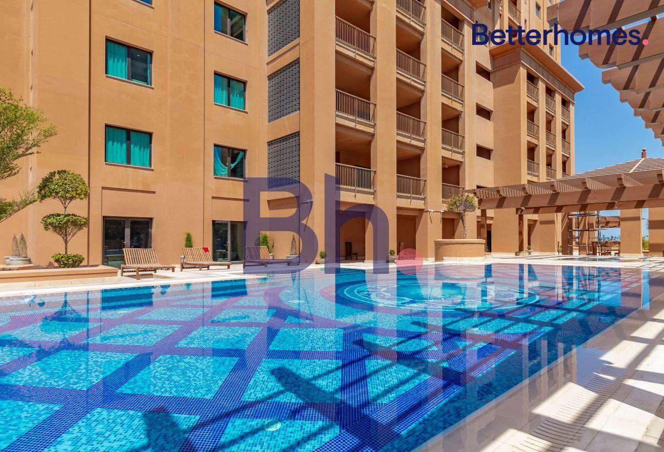 STYLISH | 1 BEDROOM | MAID ROOM - Apartment in West Porto Drive