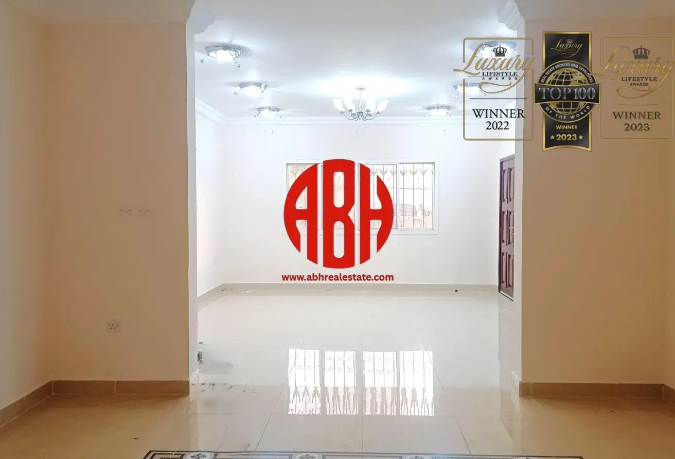 1 MONTH FREE | MODERN 4BDR VILLA | PRIME AMENITIES - Compound Villa in Street 870