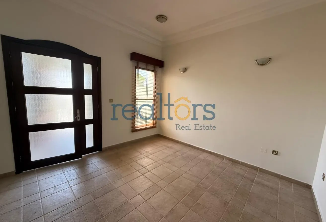 Fabulous 4BR + Maid Villa Compound | No Commission - Compound Villa in Bin Omran