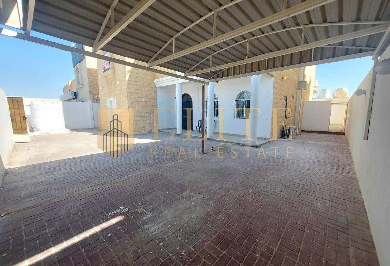 6-bedroom independent villa with a maid’s room - Villa in Doha