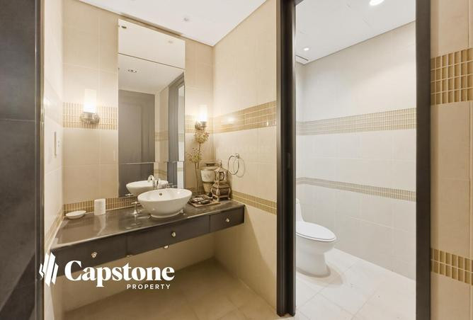 Premium 3BHK Stunning Flat with Full Marina View