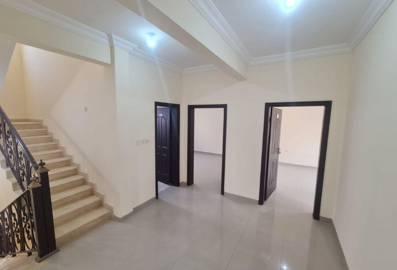 STANDALONE VILA| 07 BEDROOMS| MALE STAFF - Villa in Down Town