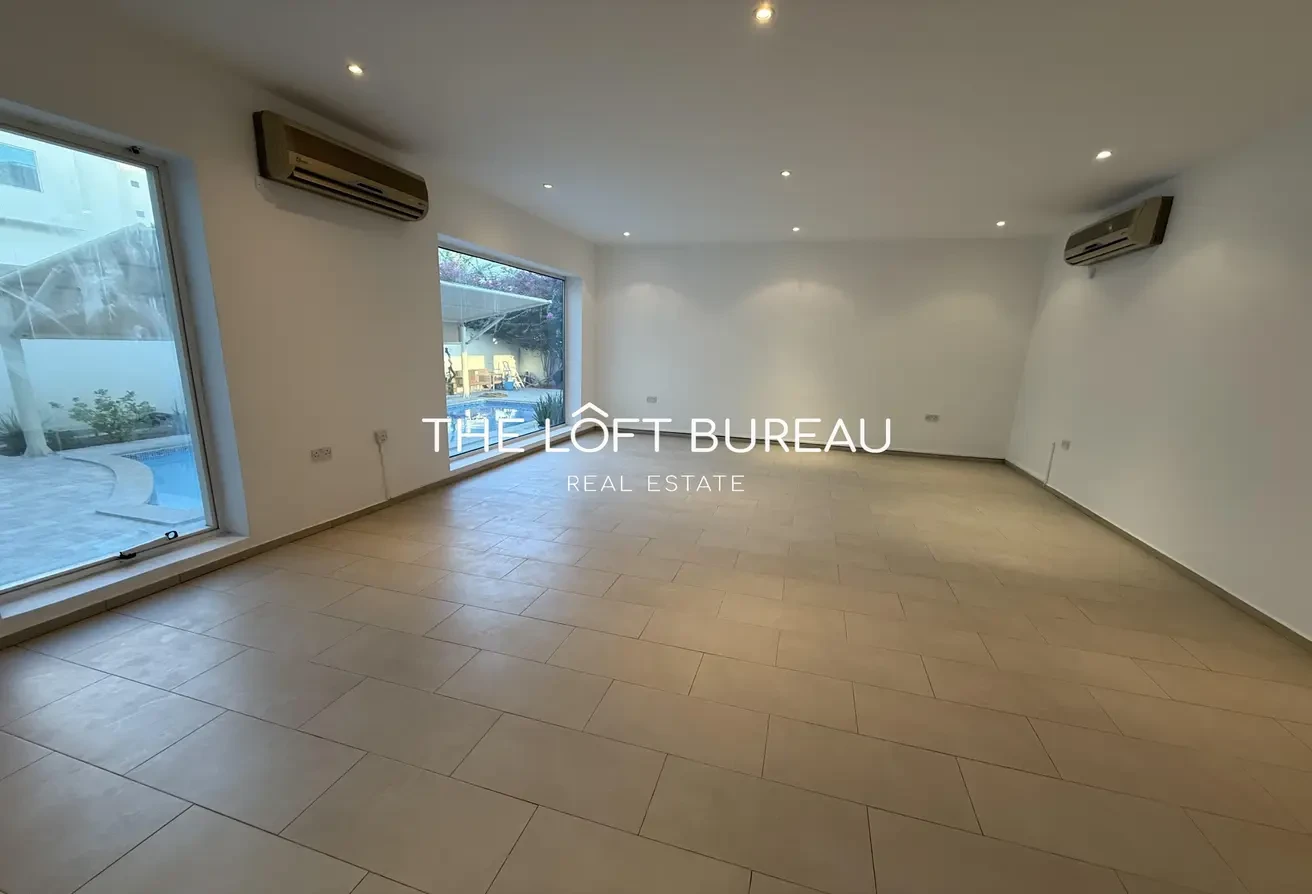 Elegant 5-BD Al-Dafna Villa with Pool EV Parking - Villa in Diplomatic Street