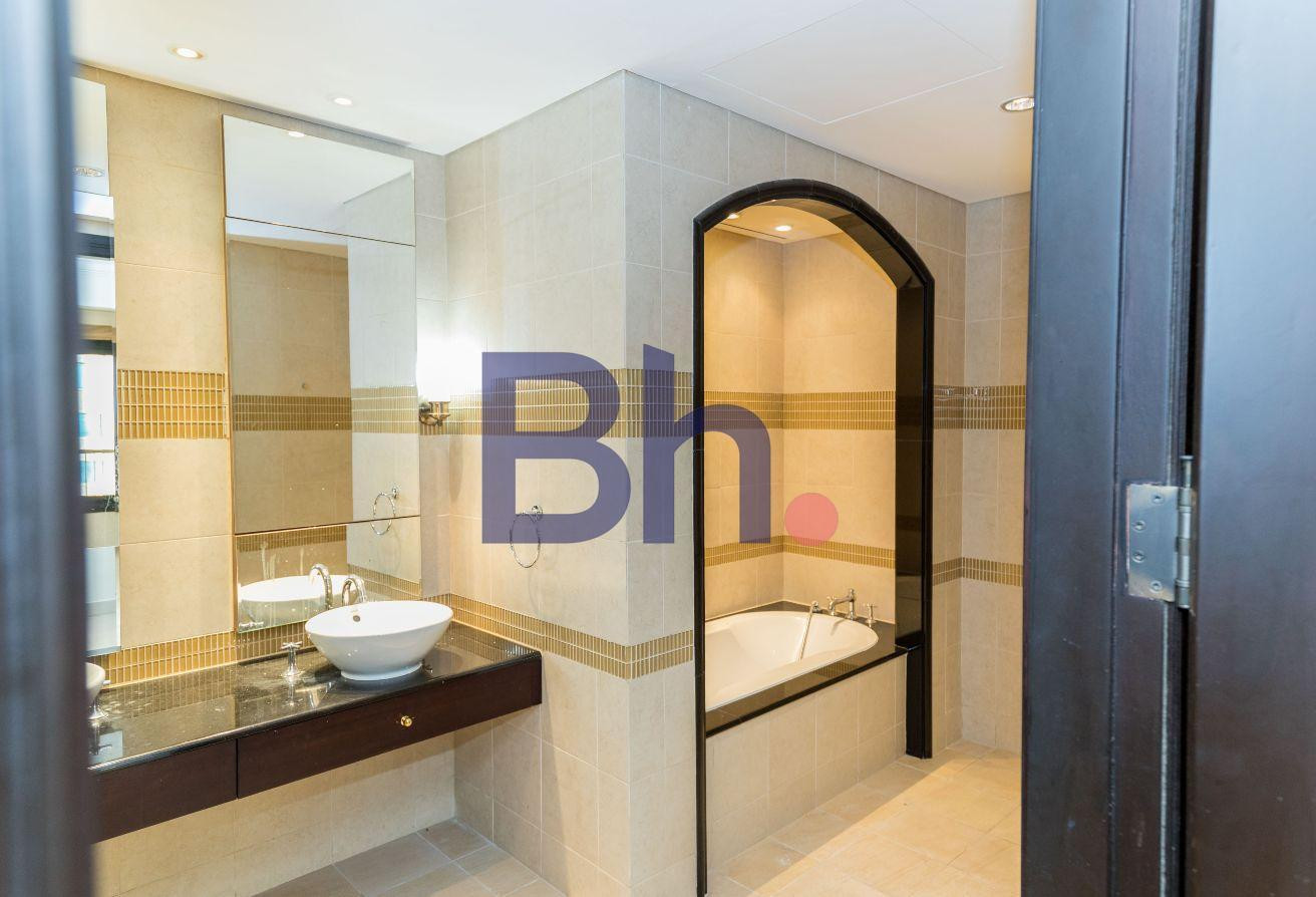 MODERN 2BEDROOMS | SEMI-FURNISHED | PORTO ARABIA