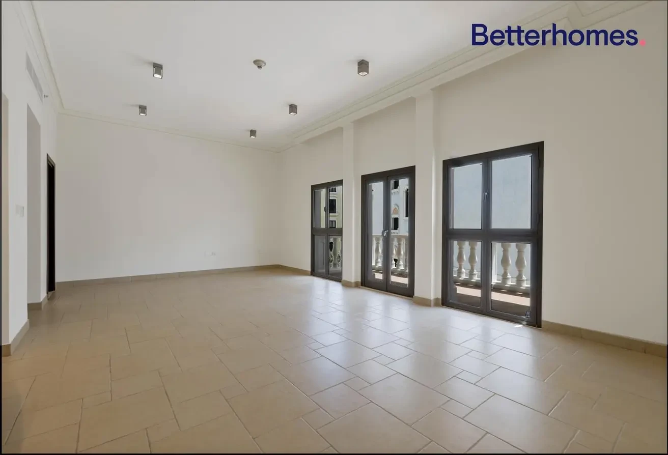 COZY | 1 BEDROOM | SEMI FURNISHED | SPACIOUS - Apartment in Doha