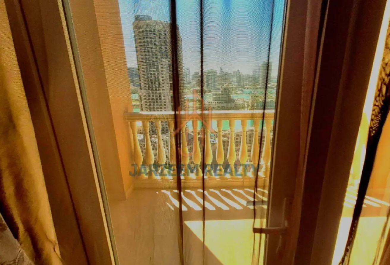 Very Spacious 5 Bedroom with Maids Room Penthouse
