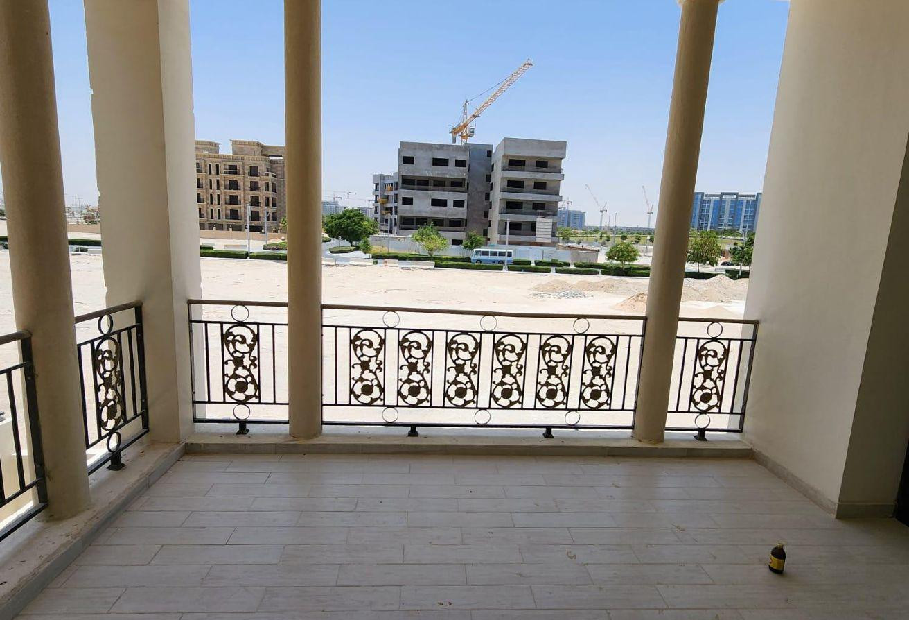 Prime Investment Ready 1-Bedroom Apartment –1.2M - Apartment in Fox Hills South