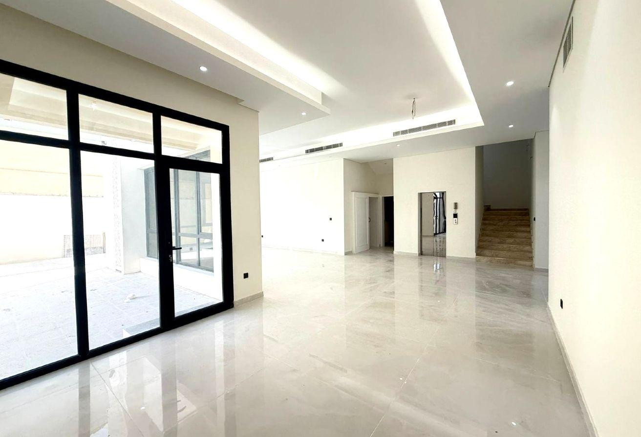 BRAND NEW LUXURY VILLA | AL KHEESA - BEHIND DFC - Villa in Al Kheesa