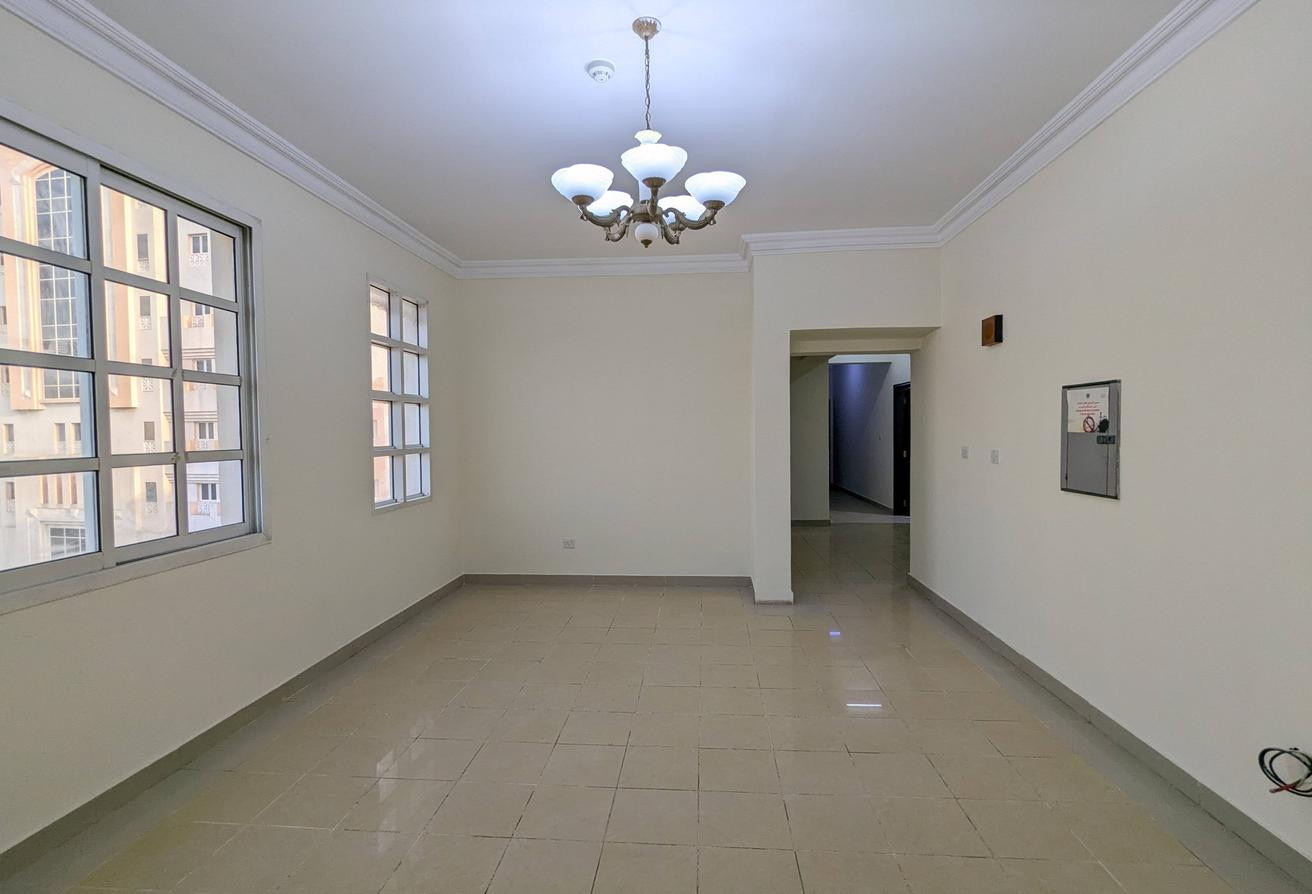 Cheapest price 3BHK for family near to metro - Apartment in Al Sadd Road