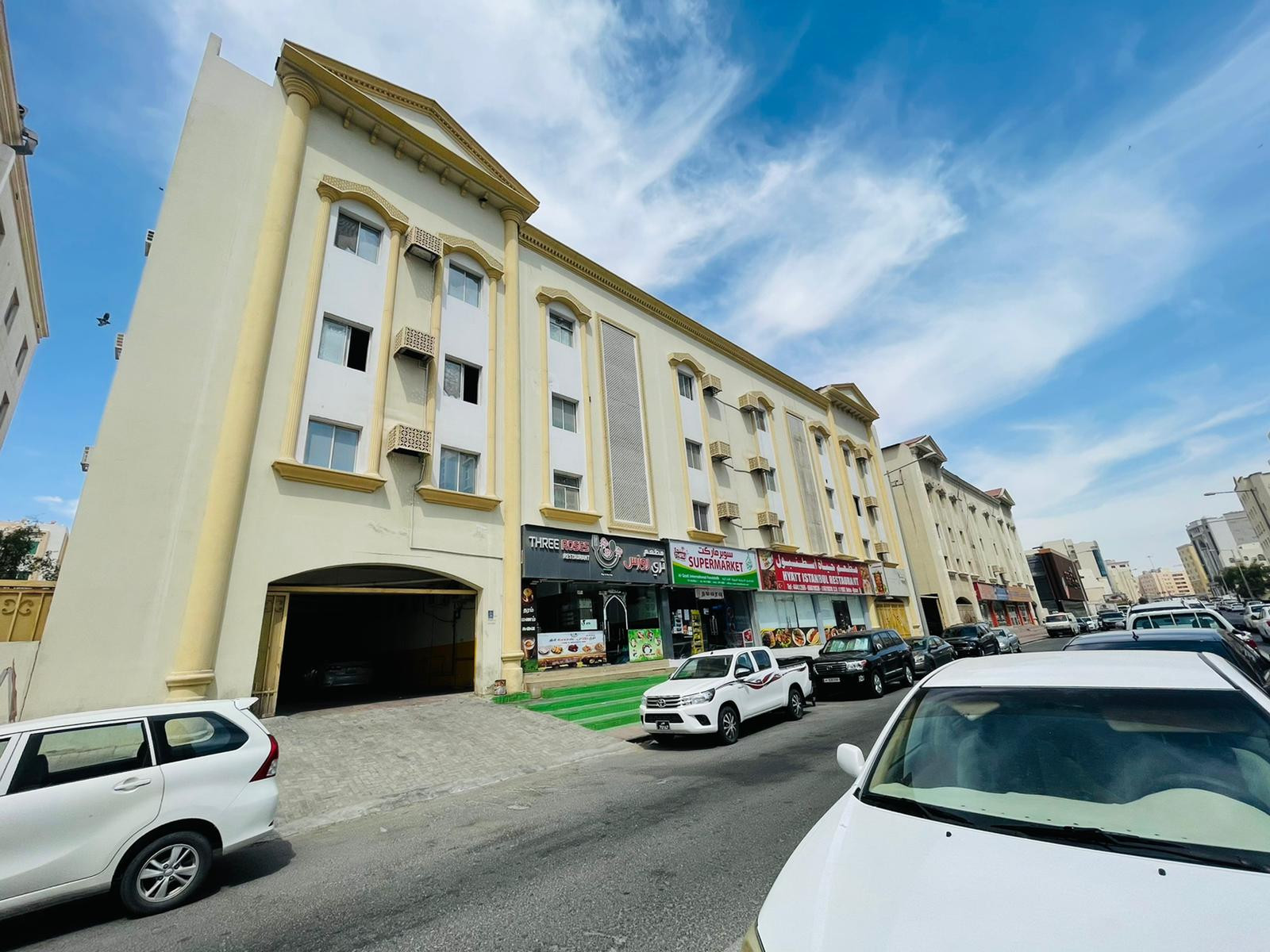 SEA - MARINA VIEW | LAVISH 1 + OFFICE APARTMENT