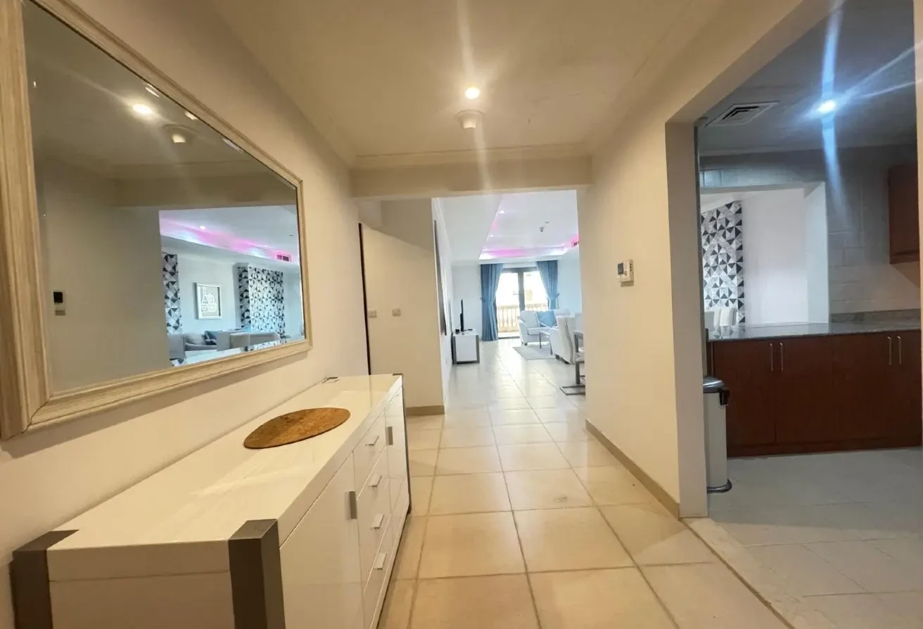 ELEGANT FF 1BHK APARTMENT WITH BIG BALCONY7,5007,500 - Apartment in East Porto Drive