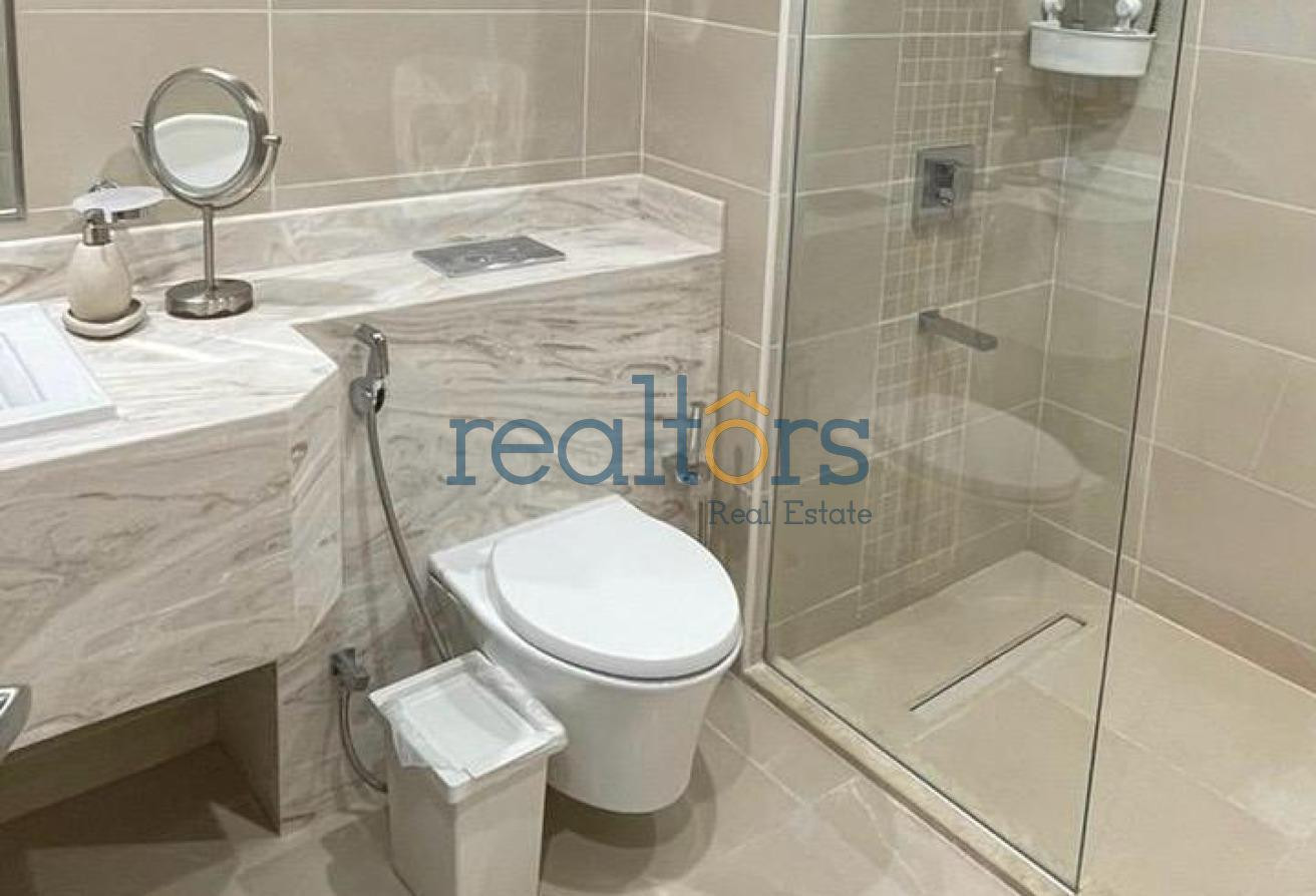 Direct Marina 1 Bed With Laundry Semi-Furnish - Apartment in Al Mutahidah Tower