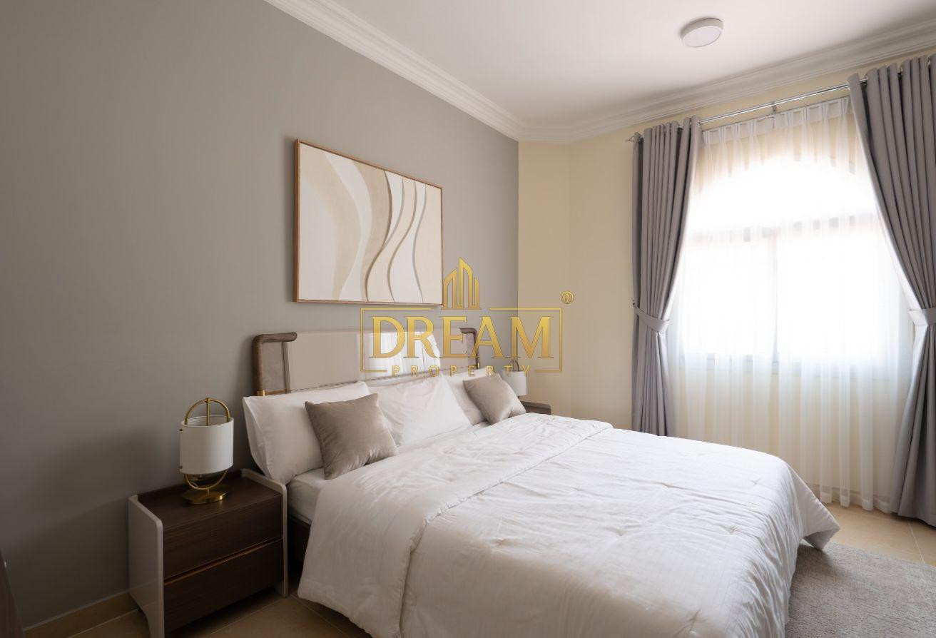 Luxurious Fully Furnished 2 Bedroom Apartment - Apartment in Madinat Khalifa South