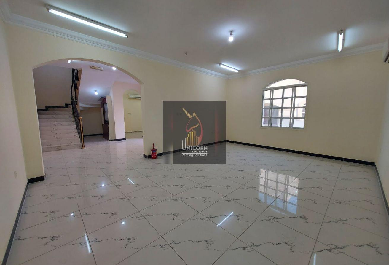 Cheapest Newly Renovated 5-BHK|G-Bedroom|UF - Compound Villa in Ain Khaled