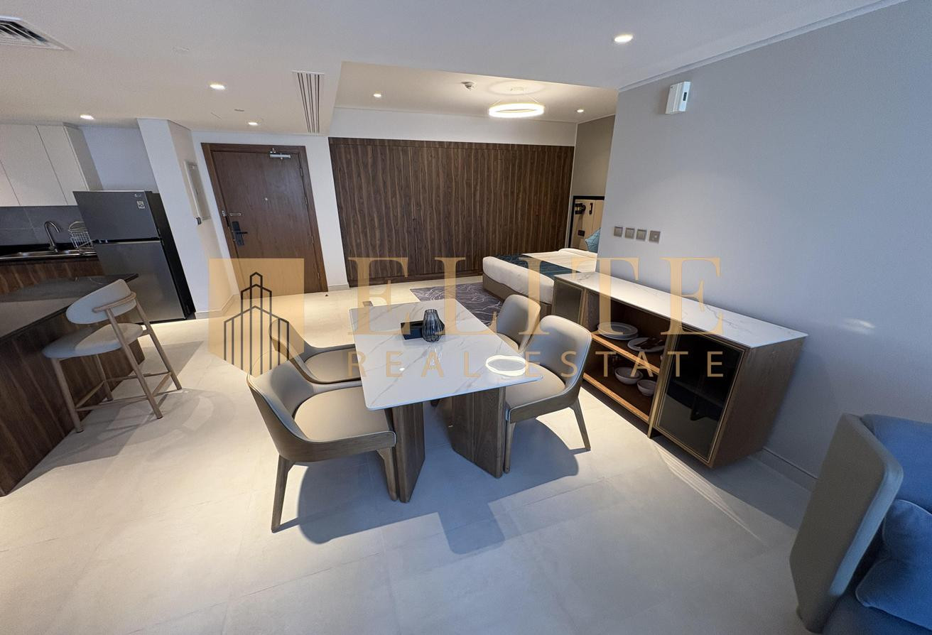 Stylish Studio Fully furnished La plage the pearl - Studio Apartment in La Plage South