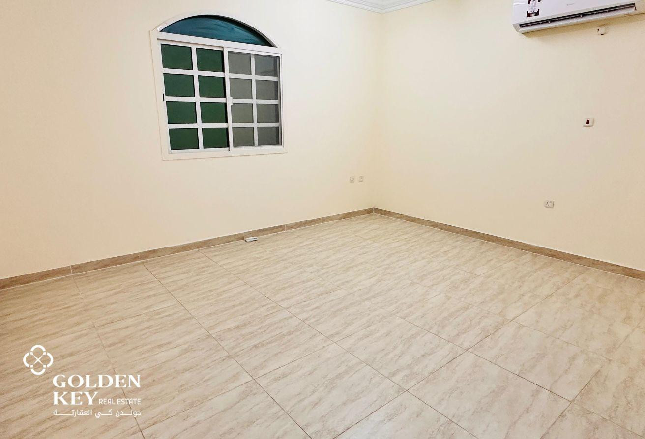 Spacious Layout | 5BR Villa for Rent | Ain Khalid - Villa in Ain Khaled