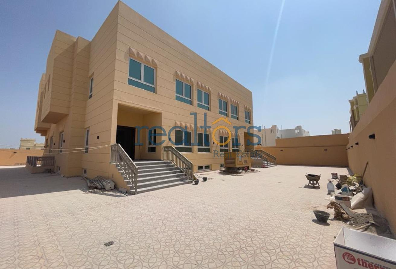 FOR SALE – 2 Semi-Attached Villas in Duhail - Villa in Street 871