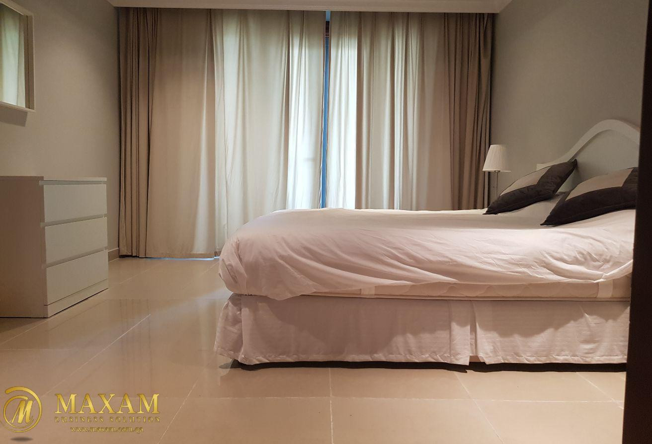 Master Bedroom Specious Flat PA Town House - Apartment in Porto Arabia