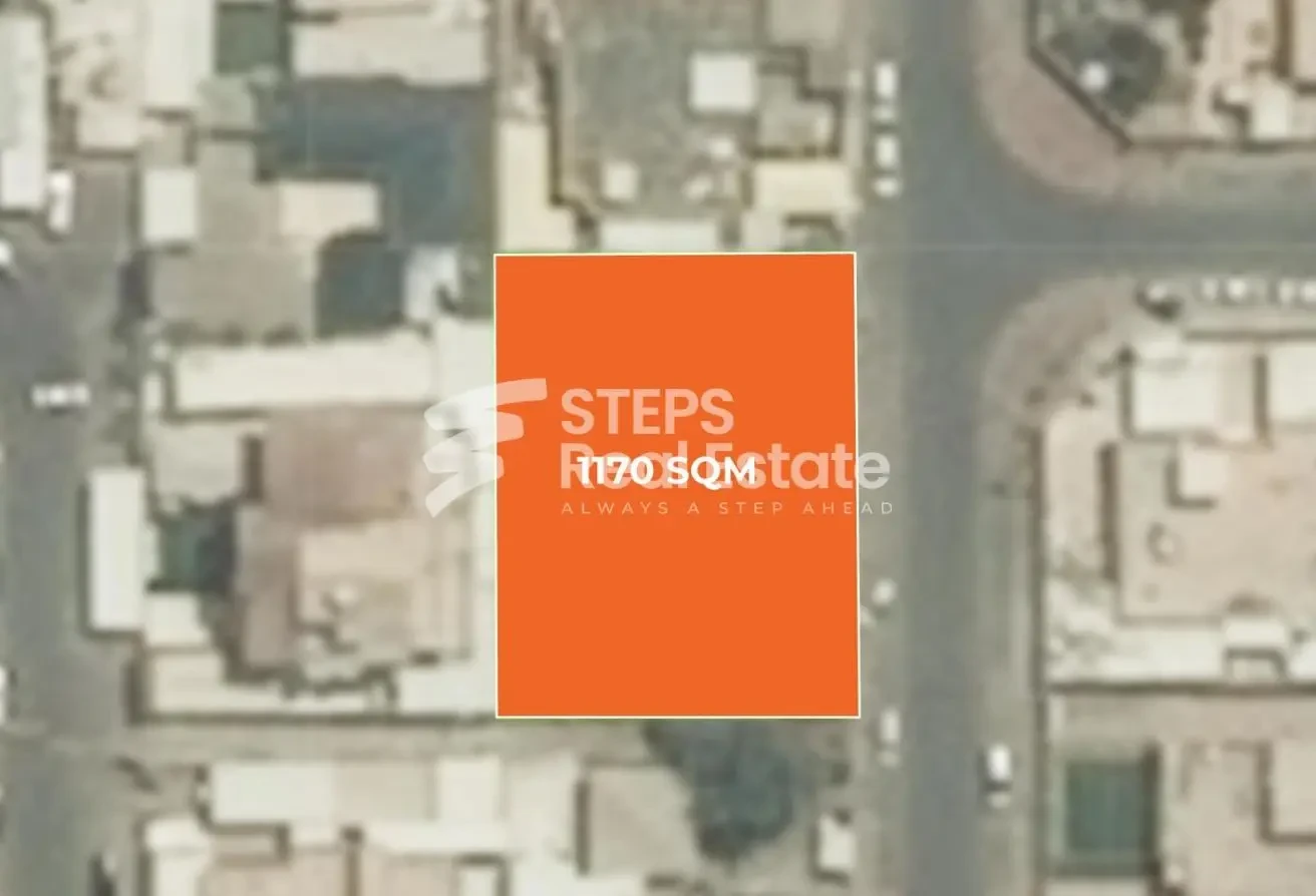 Old Villa Land for Sale in Bu Sidra - Labor Camp in Doha