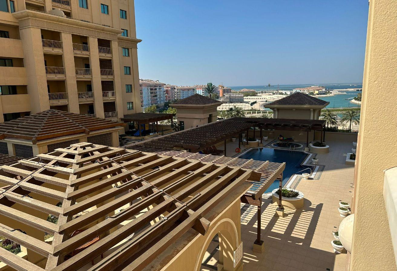 ULTRA SPACIOUS 2BR APT IN PORTO -VIEW- NEGOCIABLE - Apartment in East Porto Drive