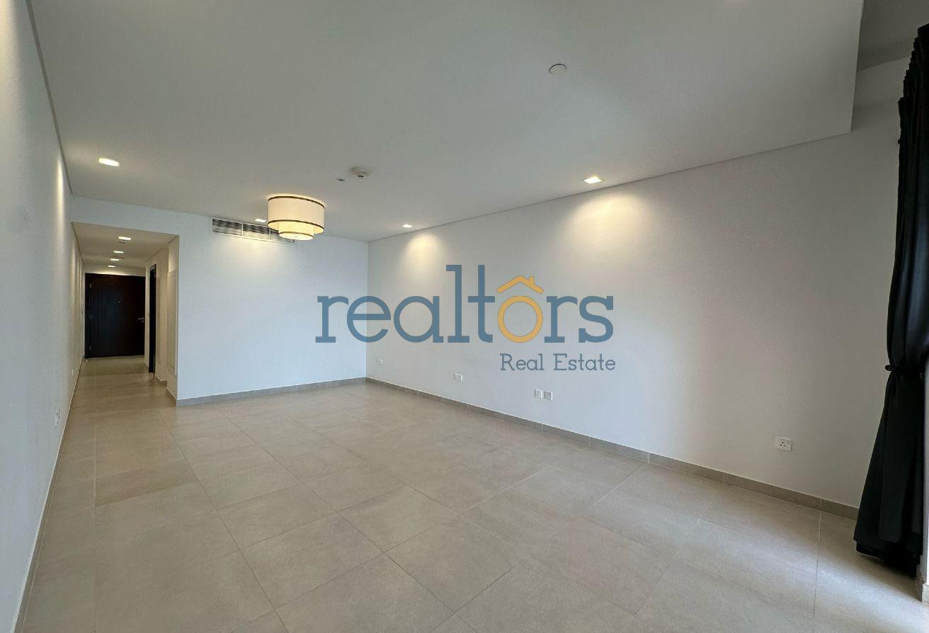 Amazing Studio for Rent | Top Towers Viva Bahariy - Apartment in Al Mutahidah Tower